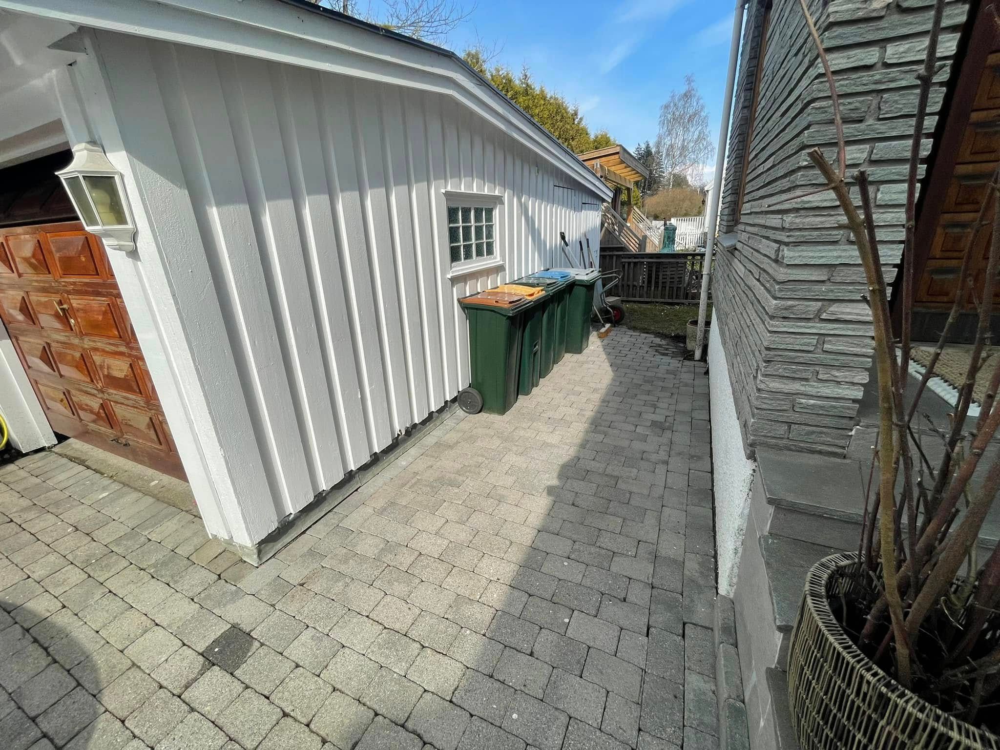 Rydding av gårdsplass